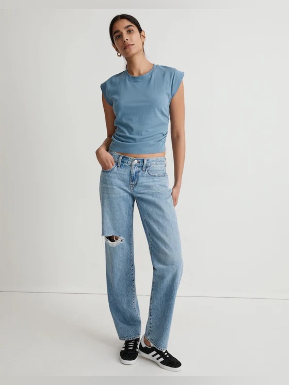 Madewell Low-Rise Baggy Straight Jean in Heresford Wash